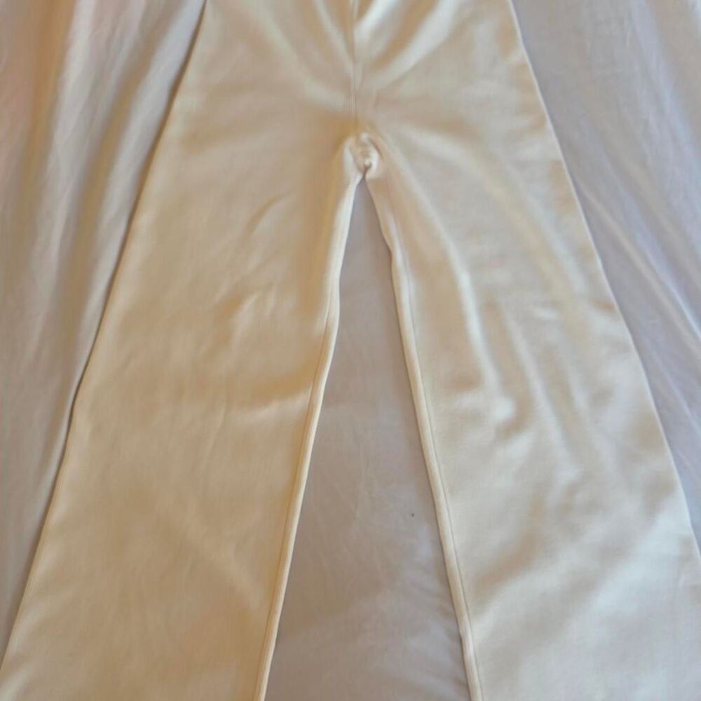 L-academie Women's White and Cream Trousers